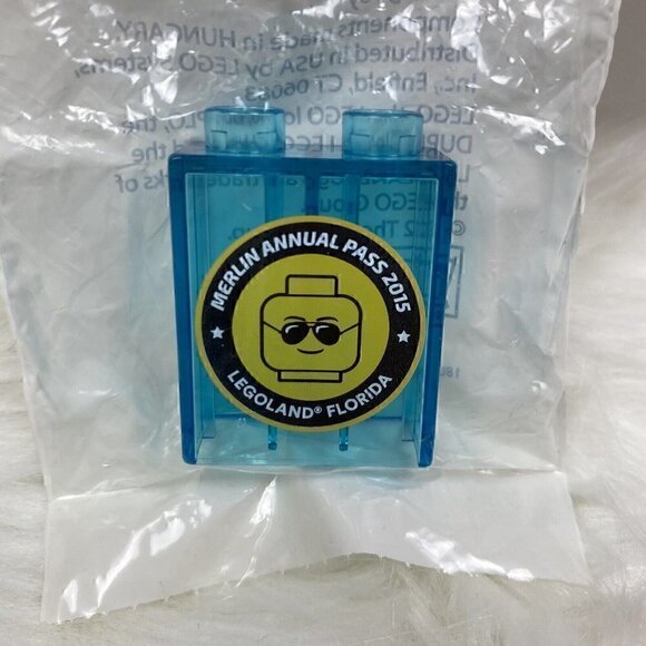 NEW LEGO DUPLO Promo Brick 2015 LEGOLAND Florida Merlin Annual Pass - Picture 2 of 6